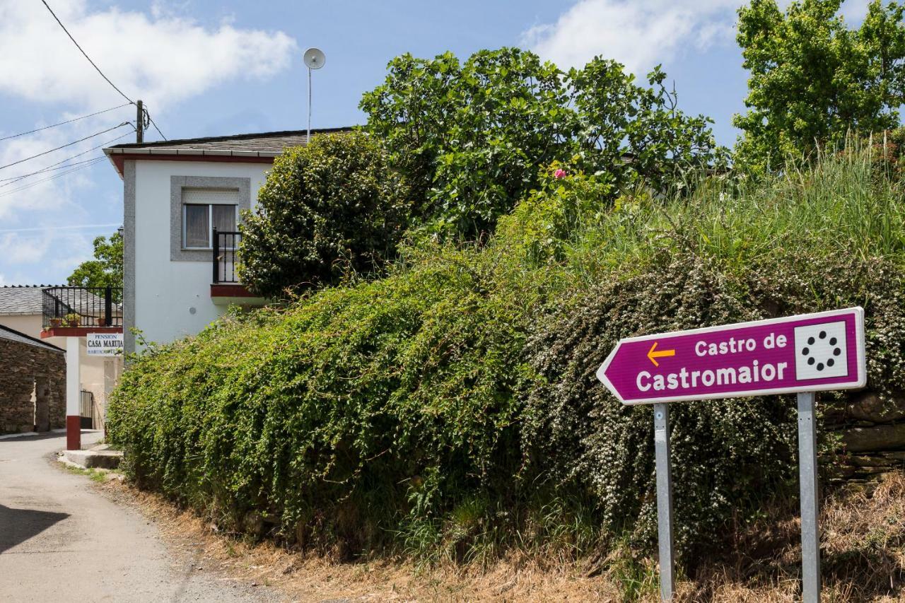 Pension Casa Maruja Castromayor Bagian luar foto